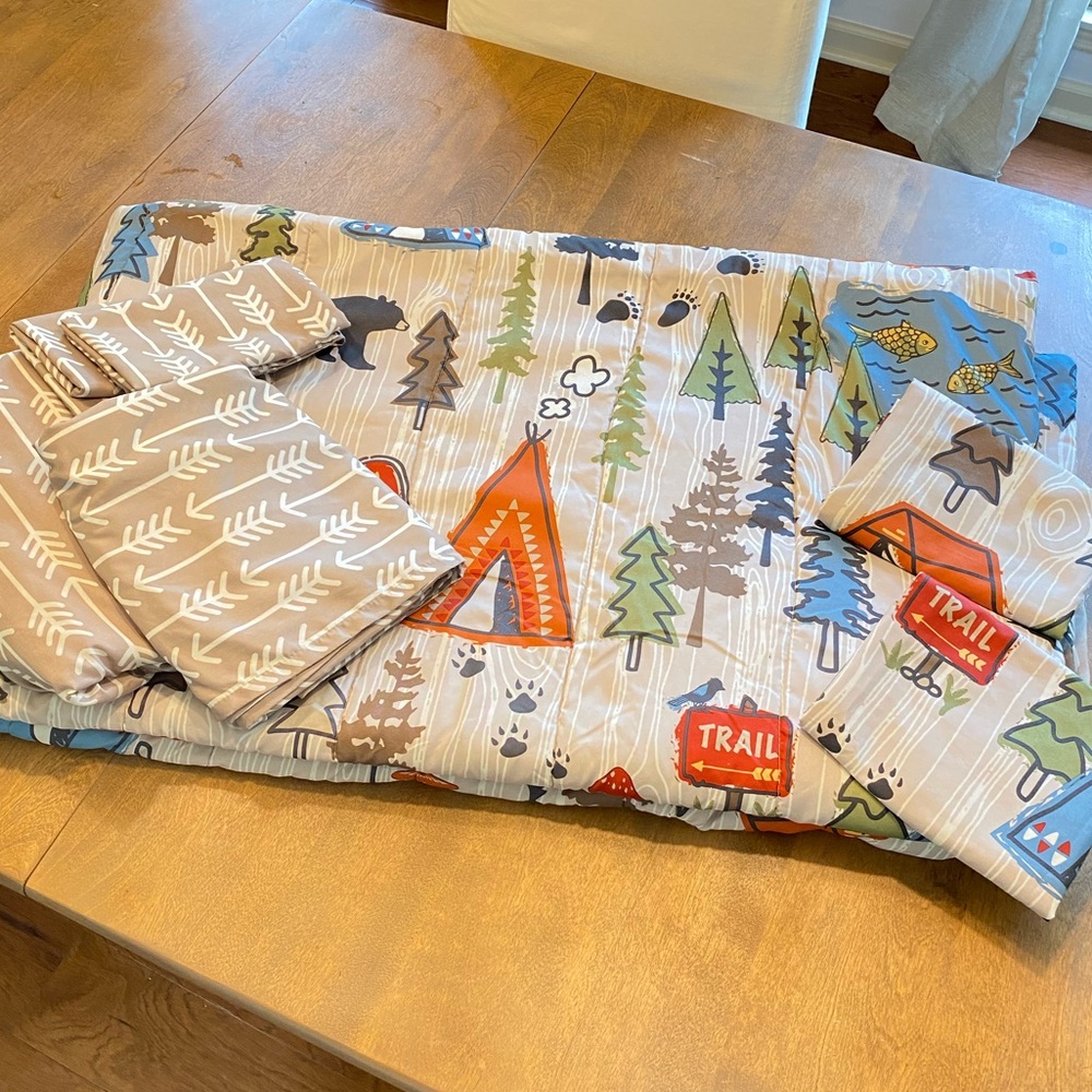 Cute camper bedding full/queen